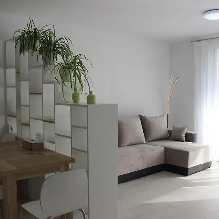 Leo Apartment Free Parking!!! Bratislava Exterior photo