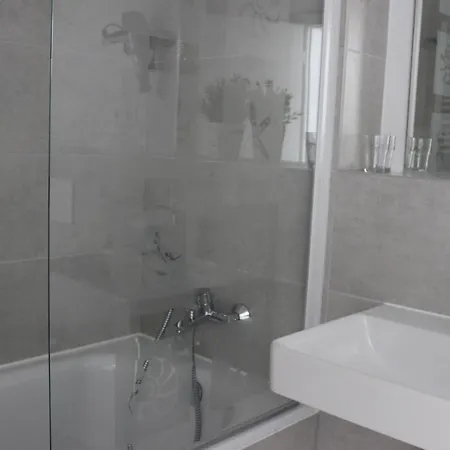Leo Apartment Free Parking!!! Bratislava Exterior photo