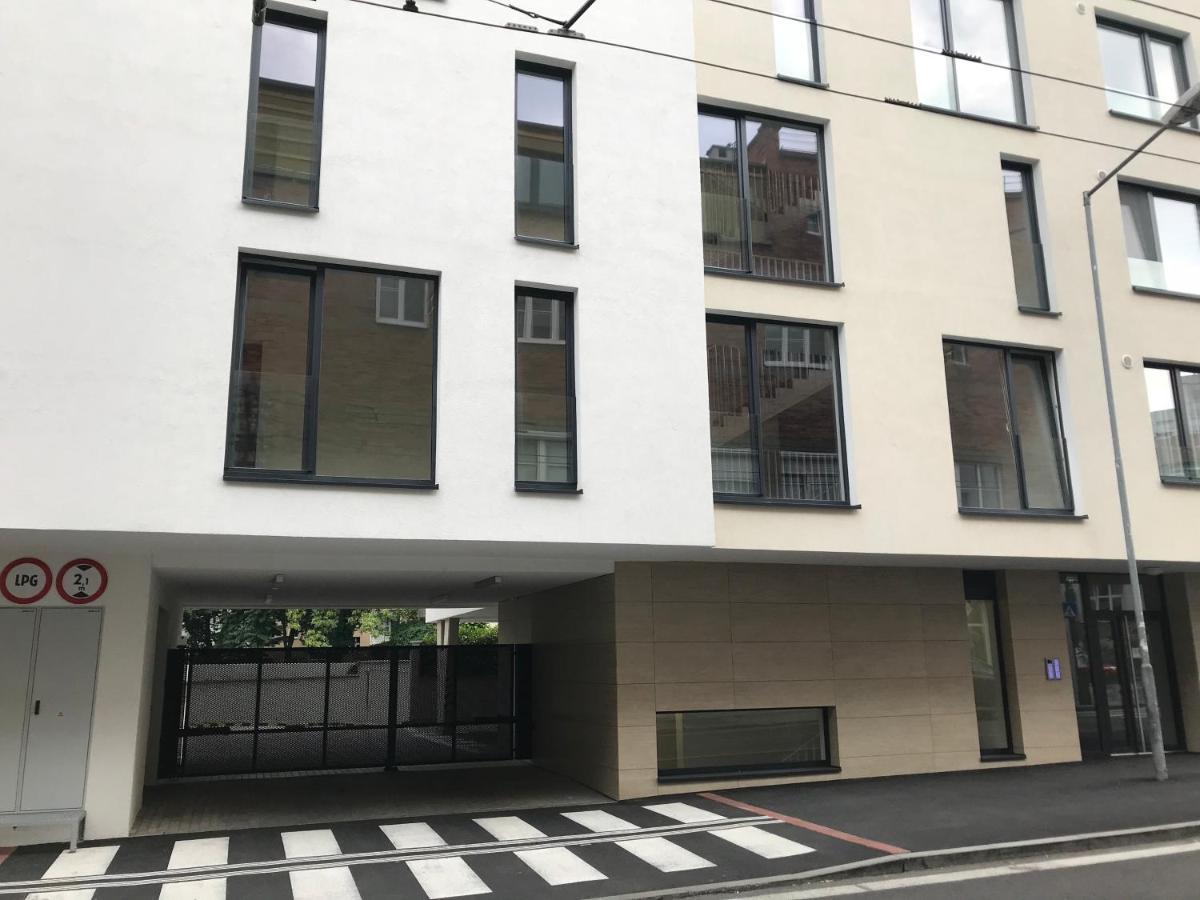Apartment Leo Free Parking!!! Pressburg